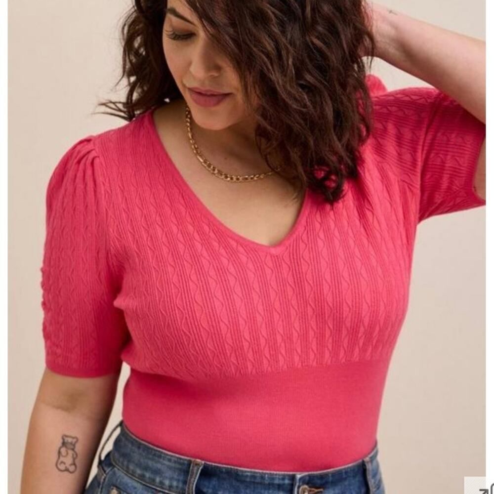 New Torrid Pink Fitted Pullover V-Neck Sweater Size 4X‎